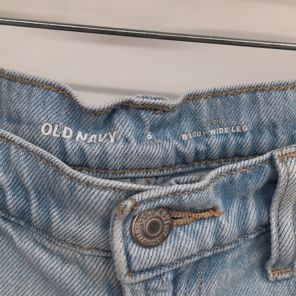 Old Navy Mid-rise Baggy Wide Leg Jeans Distressed Light Wash 6 Petite - Picture 4 of 11